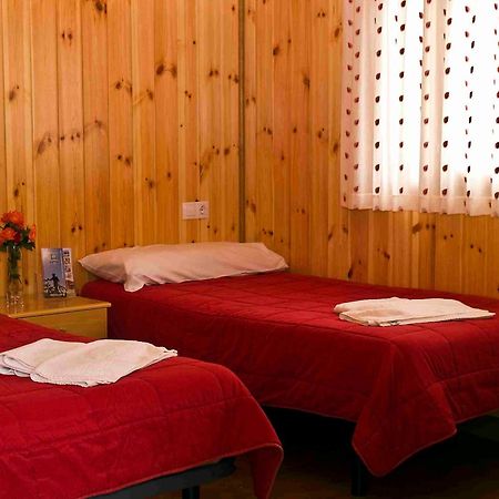 Camping Valle De Tena Sabiñánigo Exteriör bild