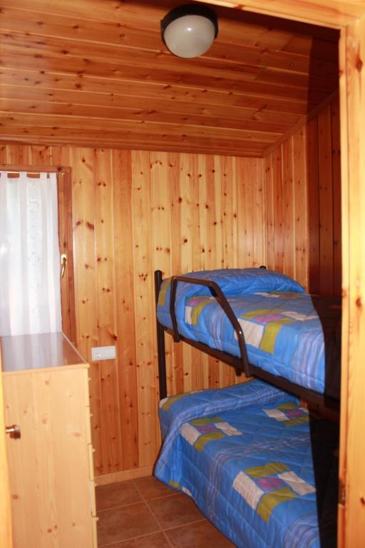 Camping Valle De Tena Sabiñánigo Rum bild