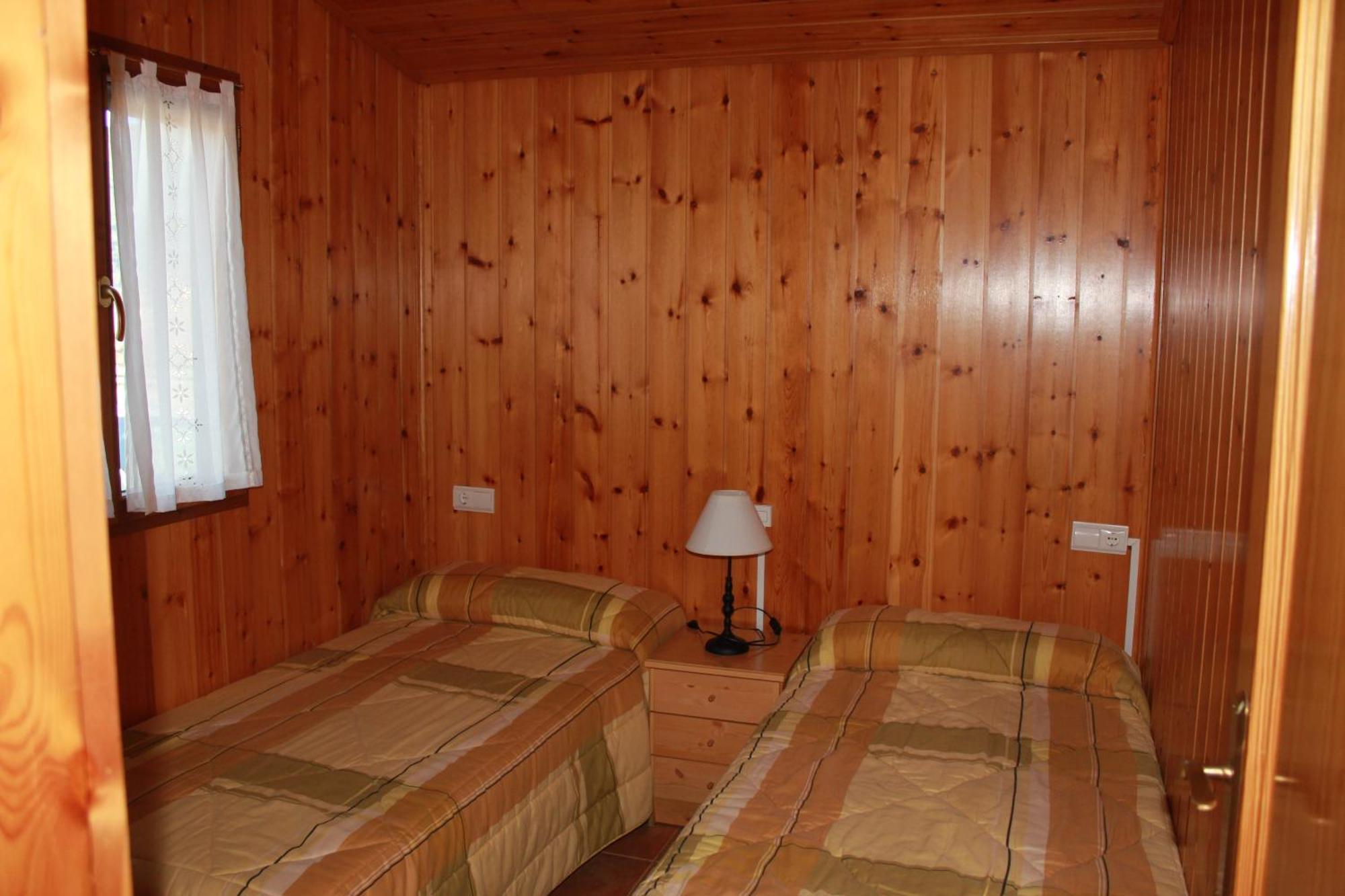 Camping Valle De Tena Sabiñánigo Exteriör bild