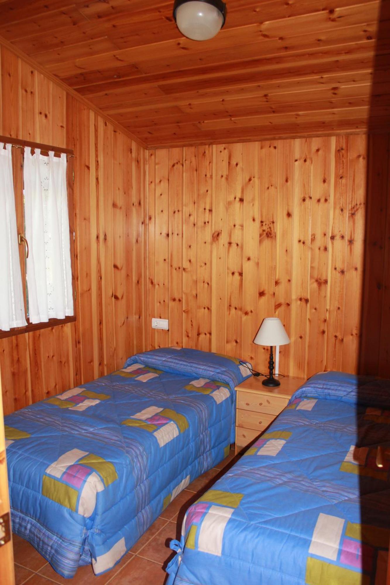 Camping Valle De Tena Sabiñánigo Exteriör bild